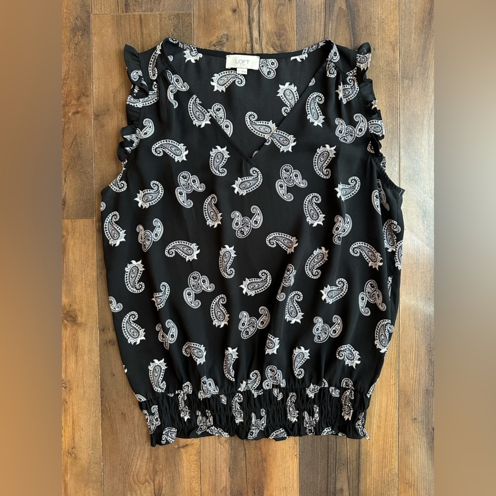 LOFT Black Paisley Blouse Ruffle Hem Boho Festival Top Size Small